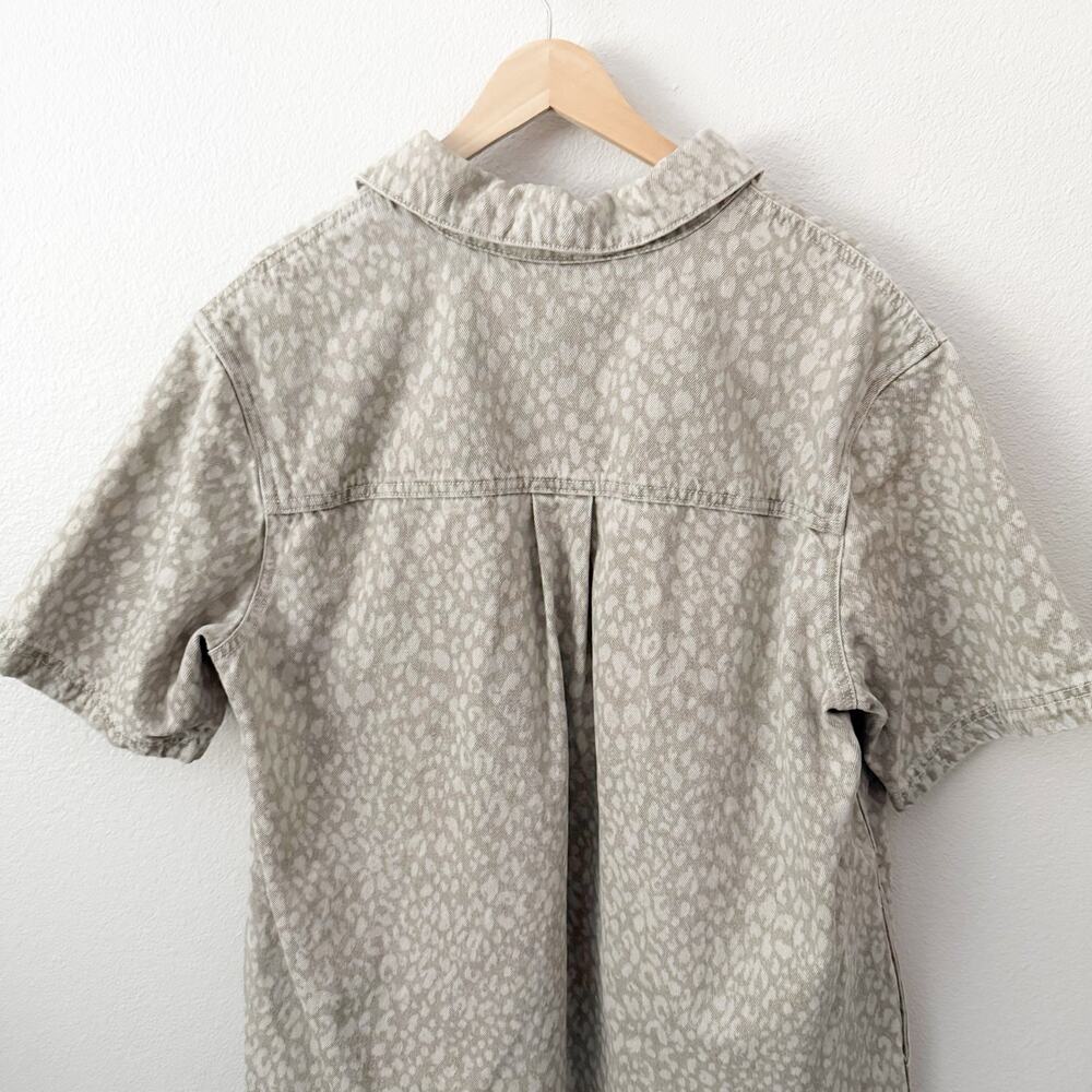UNIVERSAL THREAD | Women's Leopard Denim Mini
Shirtdress Taupe Cream | Size XXL - Picture 6 of 8